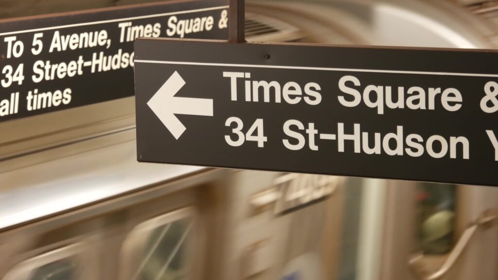 subway station in new york